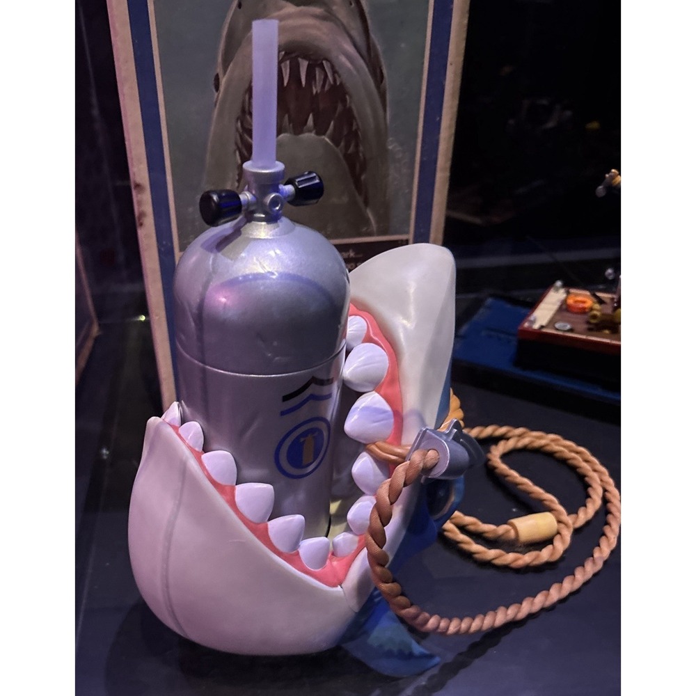 Universal Studios Orlando Jaws 50th Anniversary Sipper Cup Shark Tank Limited